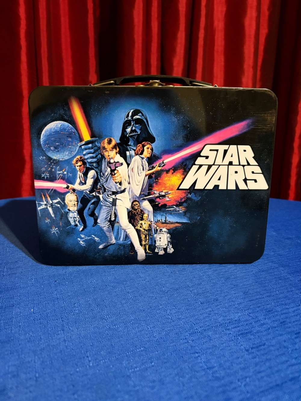 Classic Star Wars A New Hope Tin Metal Lunch Box Dimension: 9” x 3.5” x 7.5”
